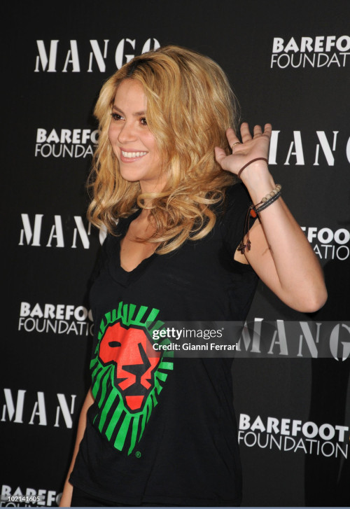 The Colombian singer Shakira and UNICEF, the organization which she is a goodwill ambassador, presen