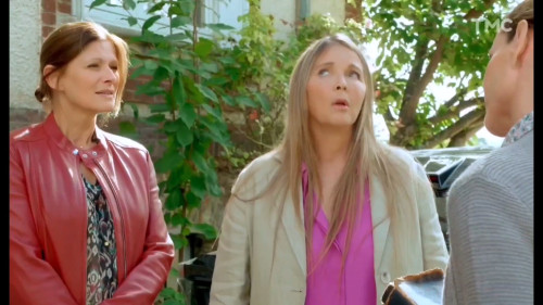 carole dechantre (1080p).mp4 snapshot 00.36.848