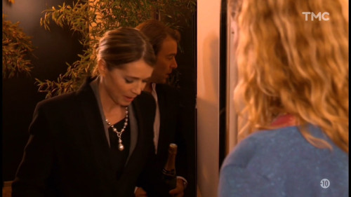 laure guibert (1080p).mp4 snapshot 06.56.587