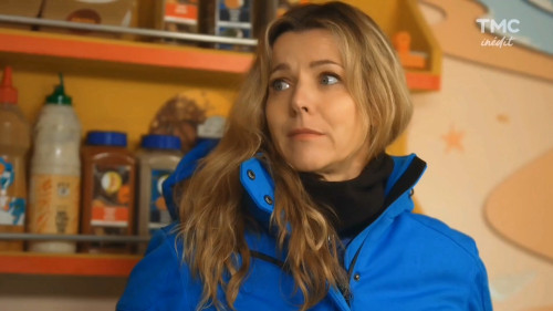laure guibert (1080p).mp4 snapshot 05.04.064