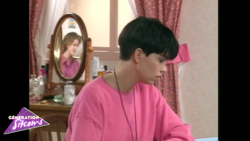 Hélène et les garçons Épisode 13 Un coup de cafard.mp4 snapshot 02.29.882