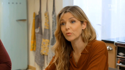 isabelle bouysse (1080p).mp4 snapshot 02.47.624