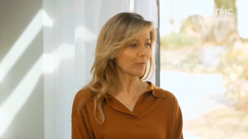 laure guibert (1080p).mp4 snapshot 04.46.403