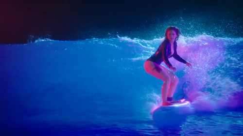 Shakira Don't Wait Up (Official Video) (1).mp4 snapshot 00.46.933