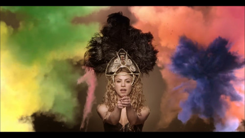 Shakira La La La (Brazil 2014) ft. Carlinhos Brown.mp4 snapshot 02.30.930