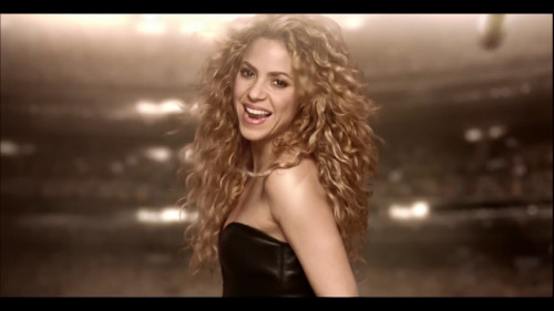 Shakira La La La (Brazil 2014) ft. Carlinhos Brown.mp4 snapshot 01.25.764