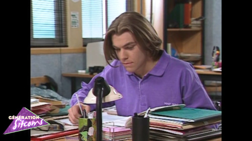 Hélène et les garçons Épisode 14 Une journée studieuse.mp4 snapshot 10.31.678
