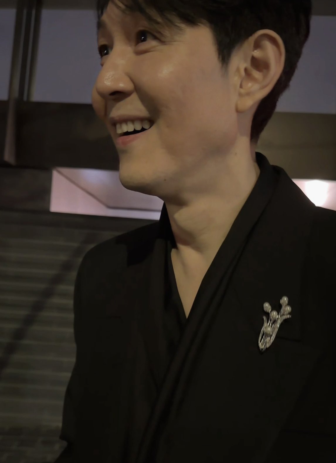 qlO6.jpg